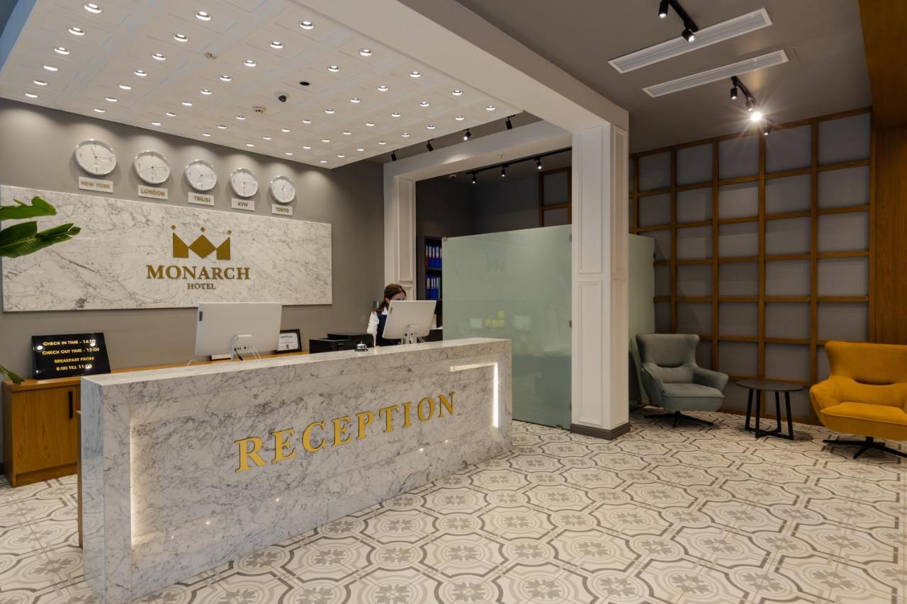 Hotel Monarch Batumi Luaran gambar